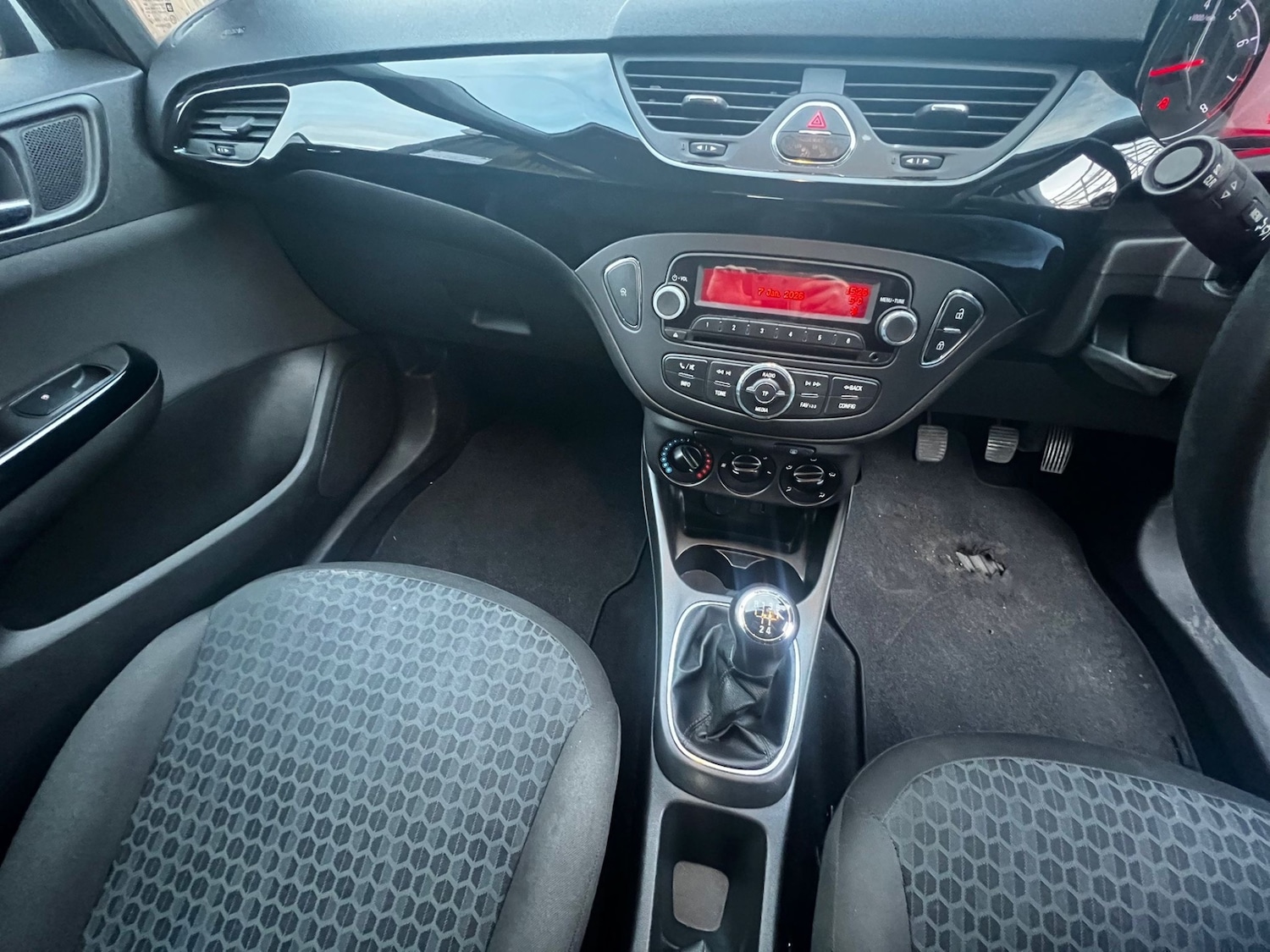 Used Vauxhall Corsa 2016 for sale - 77127401: Photo 15