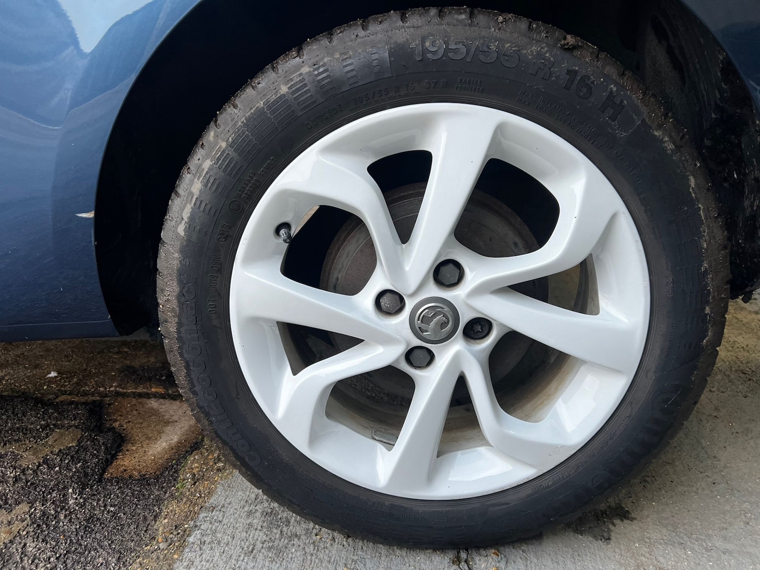 Used Vauxhall Corsa 2016 for sale - 77127401: Photo 24