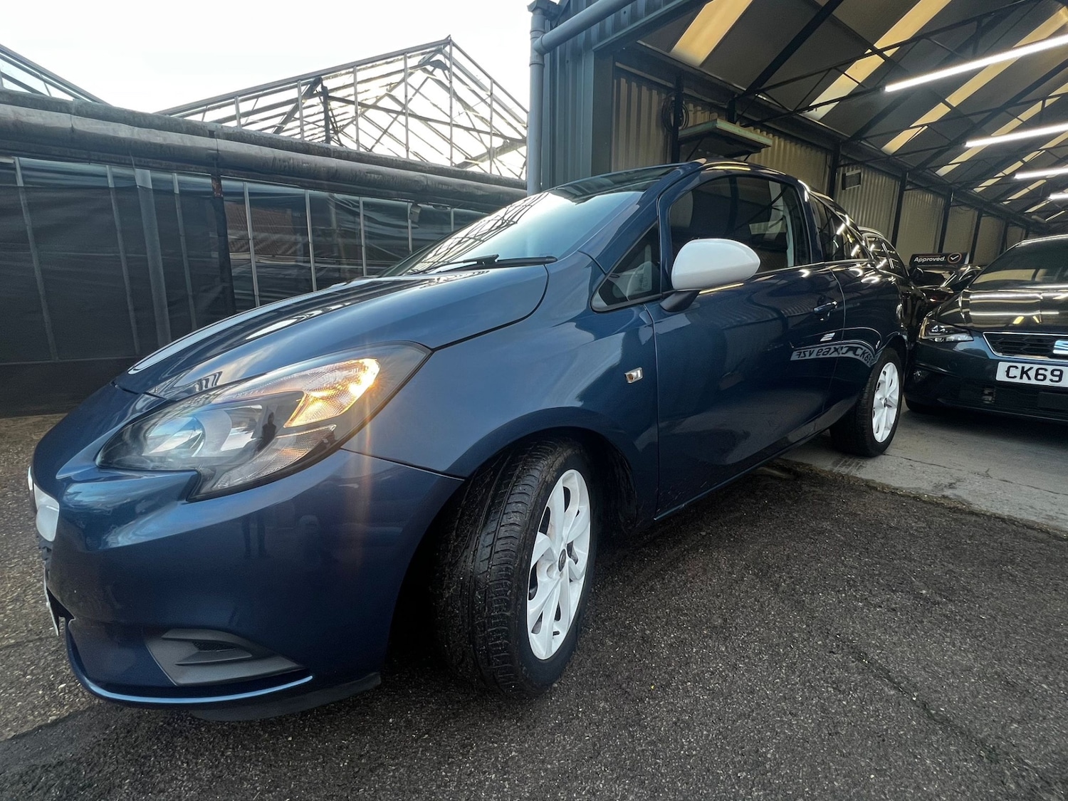 Used Vauxhall Corsa 2016 for sale - 77127401: Photo 5