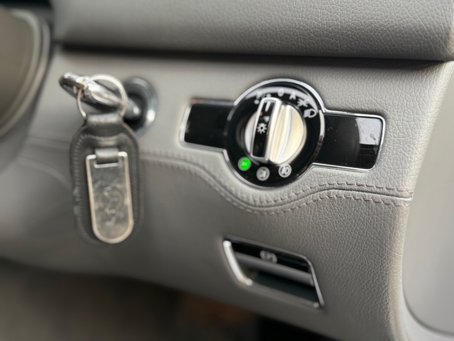 Used Mercedes-Benz CL 2008 for sale - 76555340: Photo 18