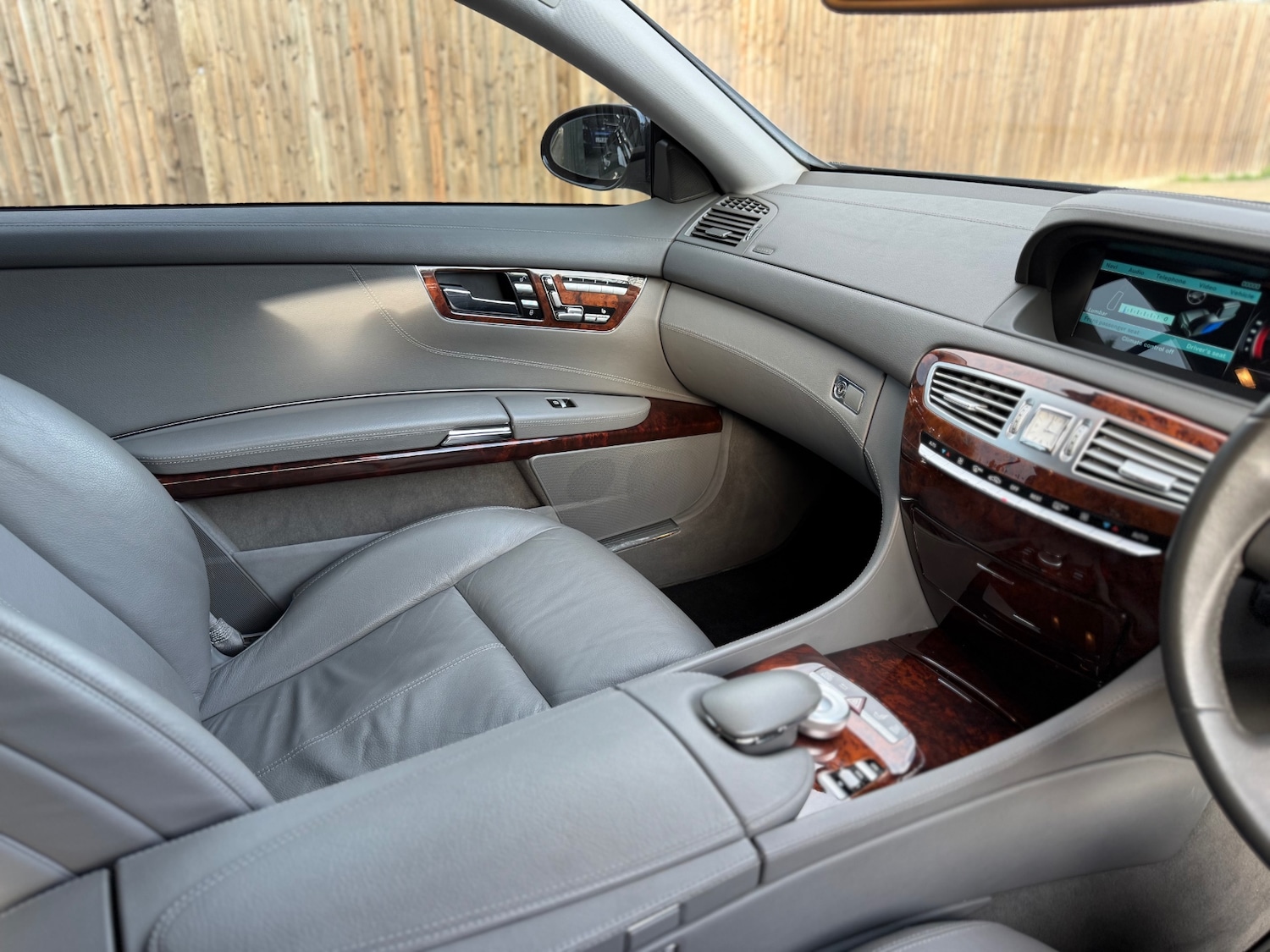 Used Mercedes-Benz CL 2008 for sale - 76555340: Photo 31