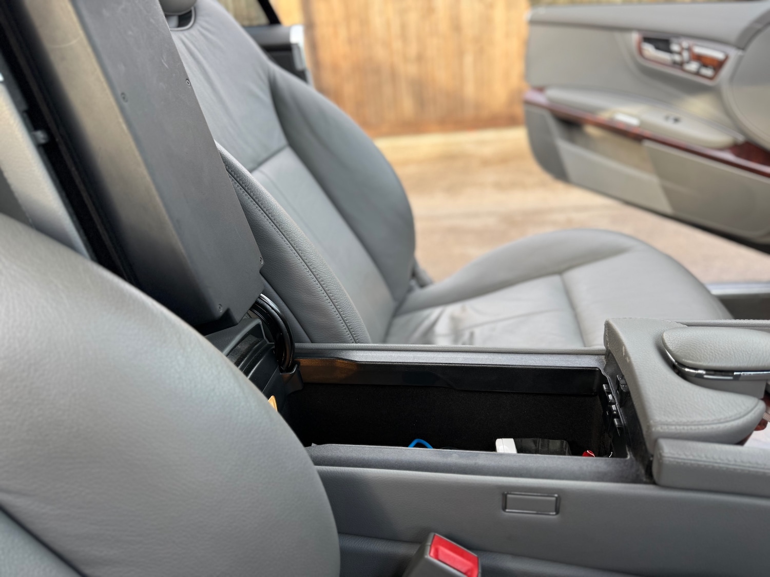 Used Mercedes-Benz CL 2008 for sale - 76555340: Photo 32