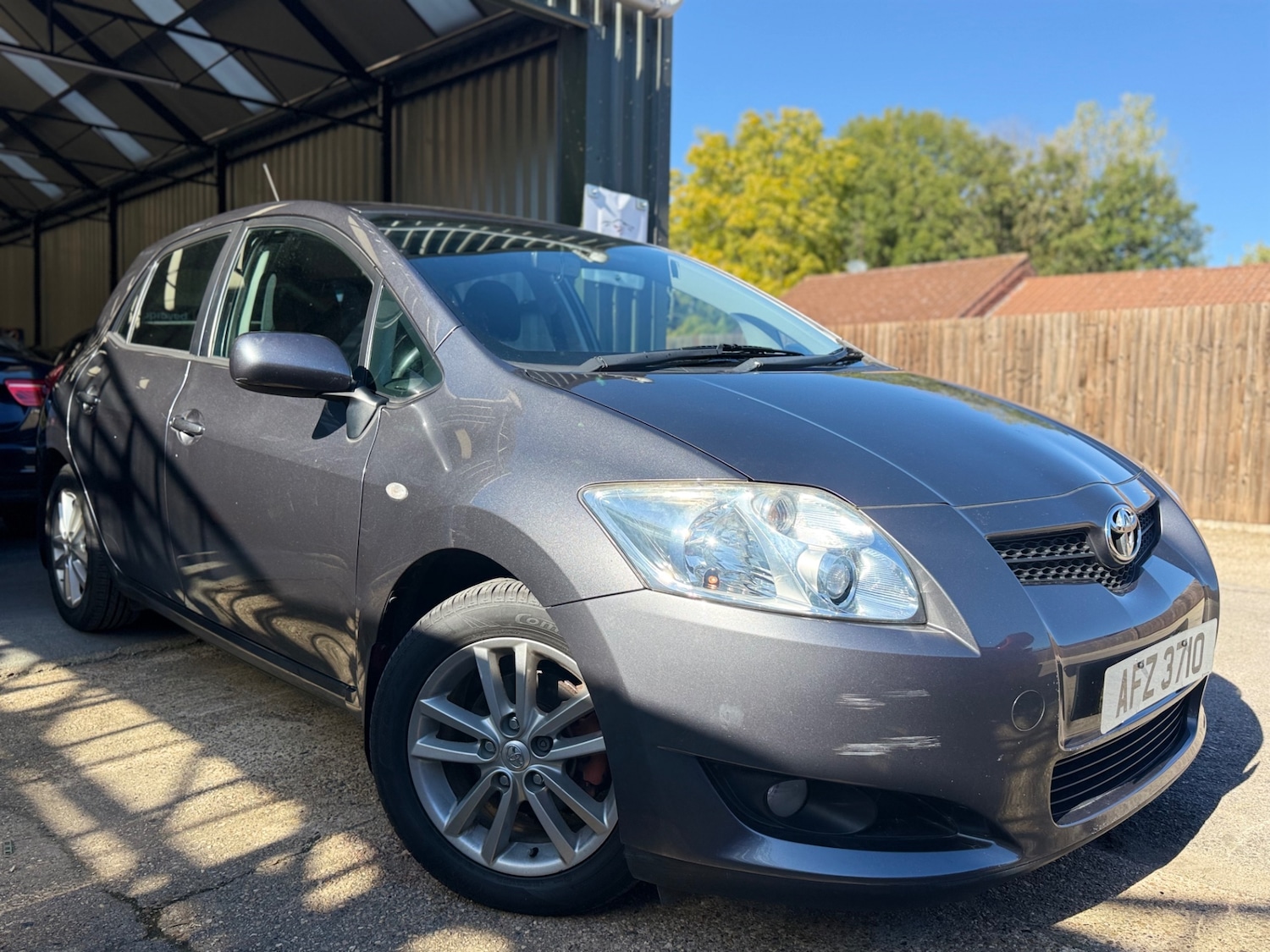 Used Toyota Auris 2009 for sale - 76182550: Photo 1