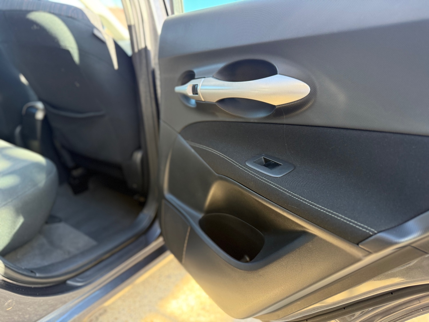 Used Toyota Auris 2009 for sale - 76182550: Photo 28