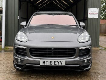Used Porsche Cayenne 2016 for sale - 78841470: Photo