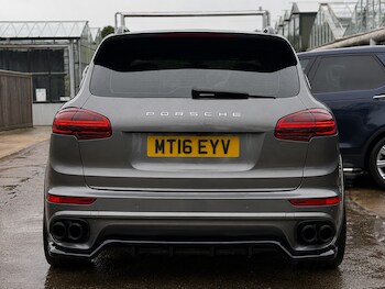 Used Porsche Cayenne 2016 for sale - 78841470: Photo