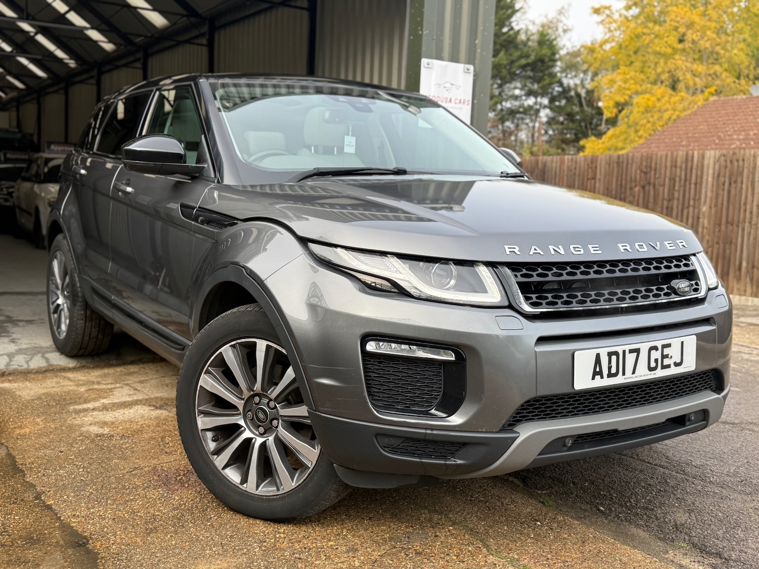 Used Land Rover Range Rover Evoque 2017 for sale - 76413268: Photo 1