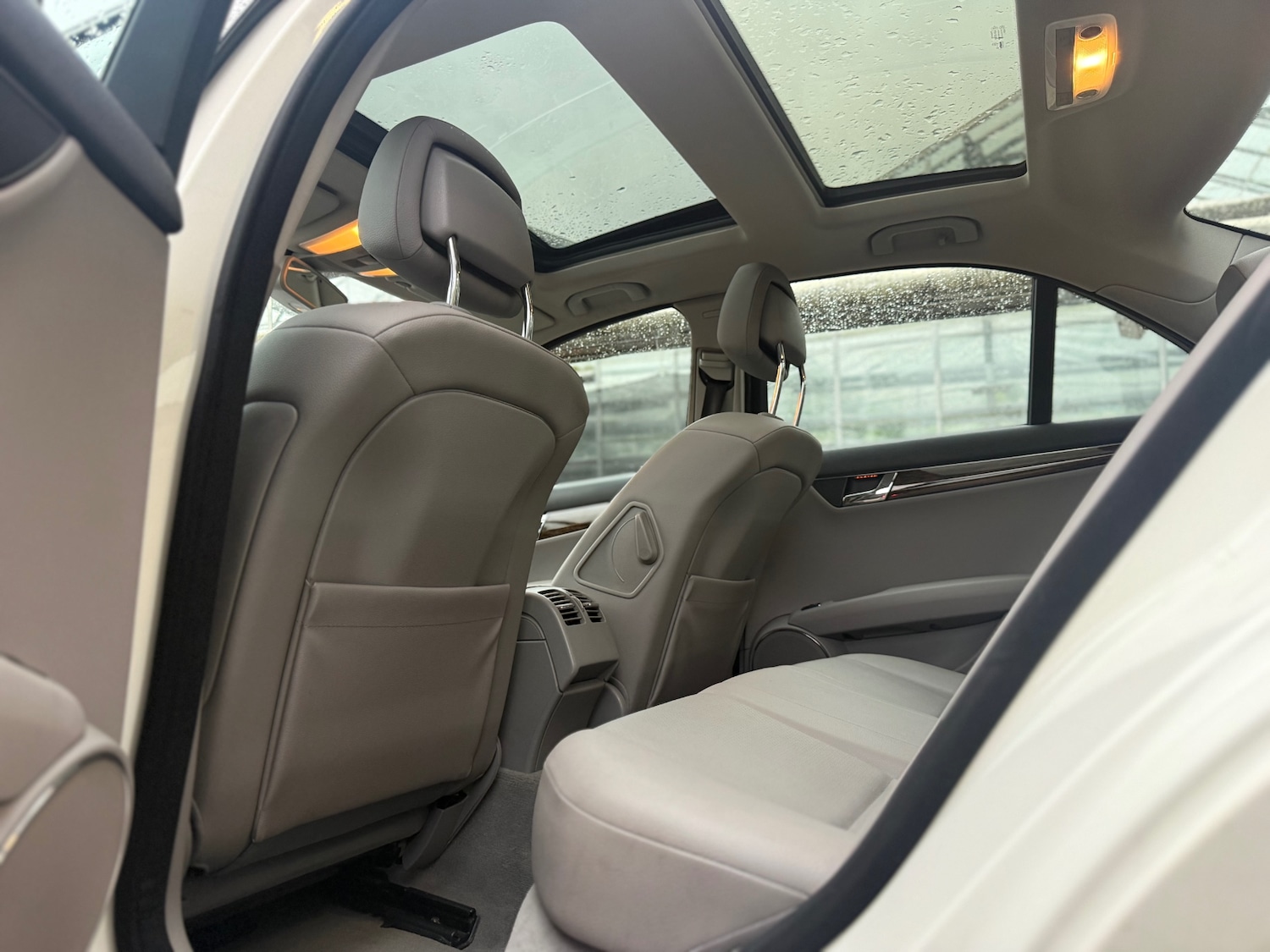 Used Mercedes-Benz C-Class 2007 for sale - 76162146: Photo 28