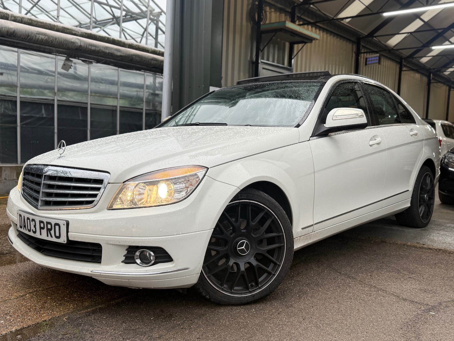 Used Mercedes-Benz C-Class 2007 for sale - 76162146: Photo 3