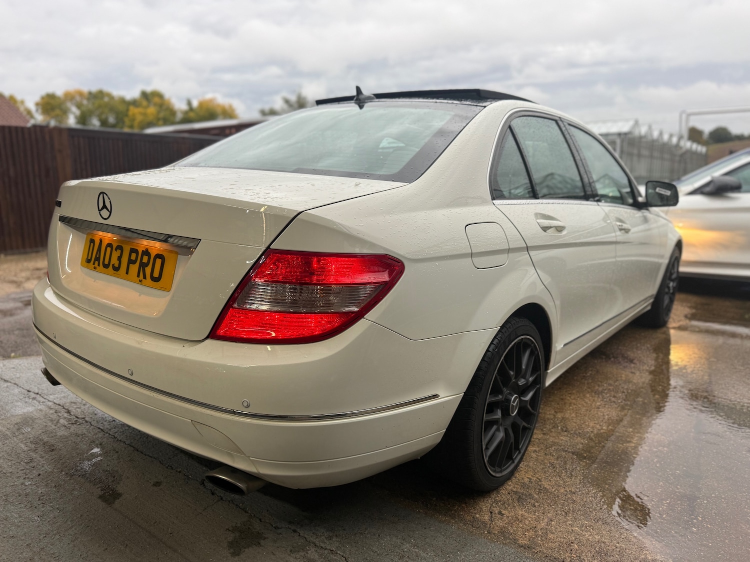Used Mercedes-Benz C-Class 2007 for sale - 76162146: Photo 7