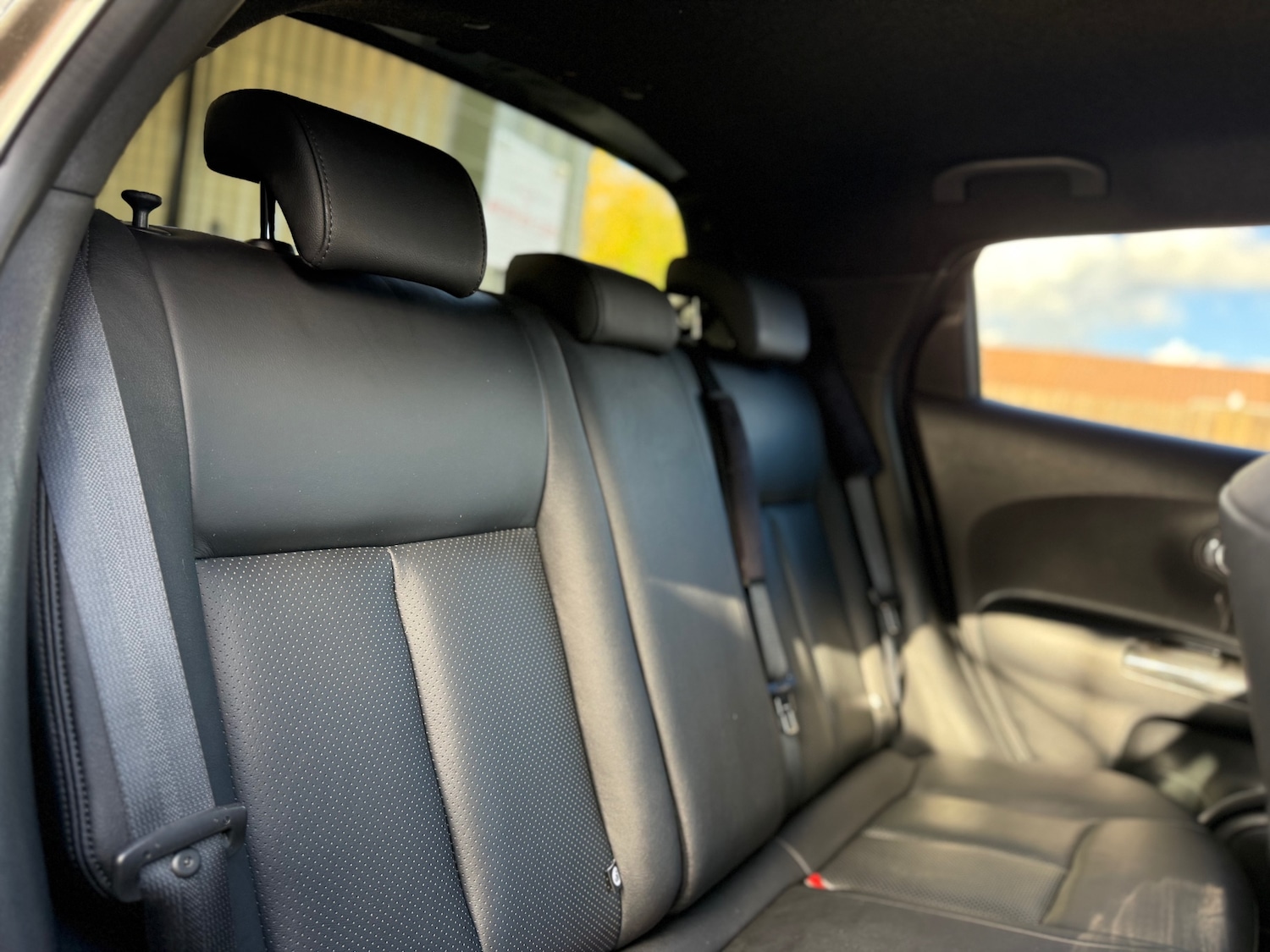 Used Nissan Juke 2017 for sale - 76444578: Photo 25