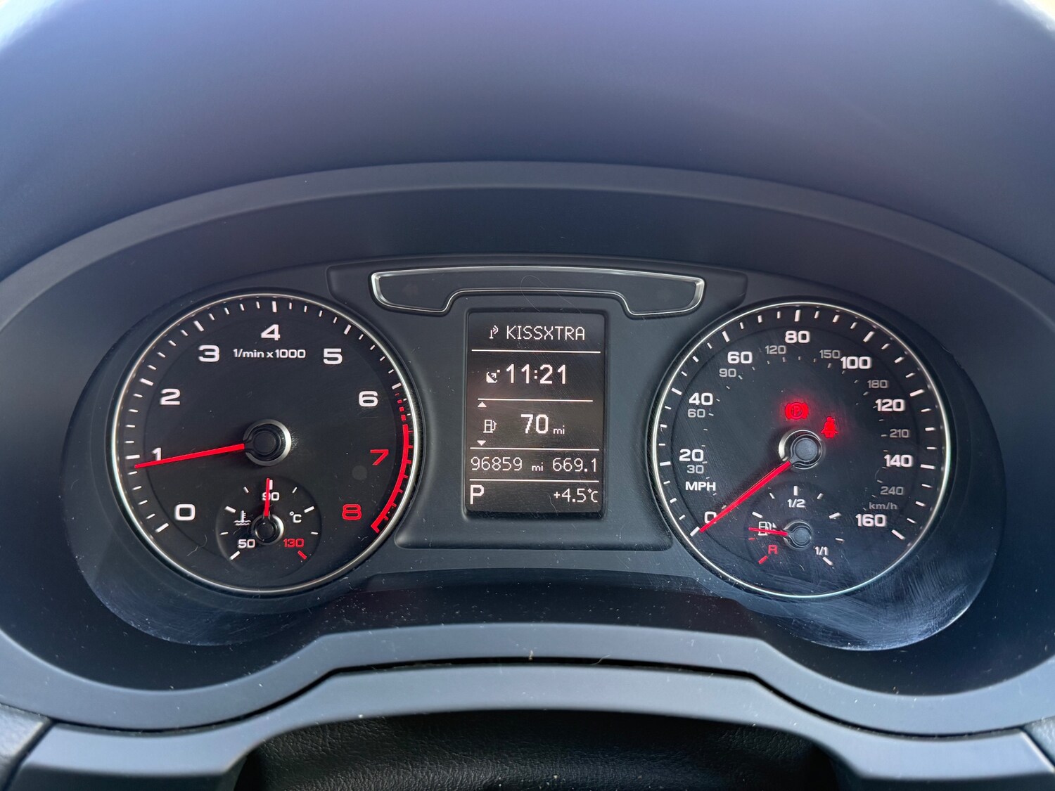 Used Audi Q3 2018 for sale - 76611682: Photo 13