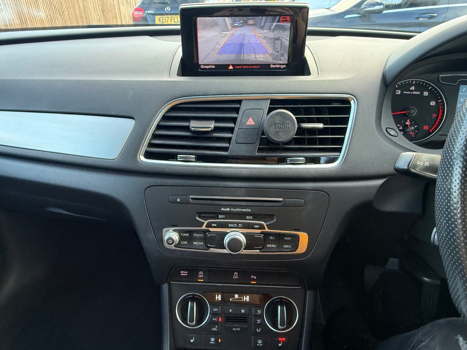 Used Audi Q3 2018 for sale - 76611682: Photo 16