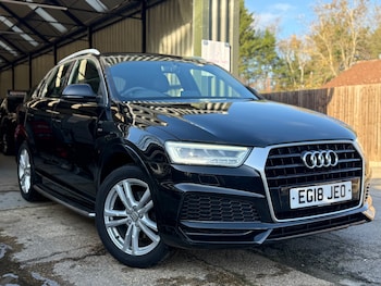 Used Audi Q3 2018 for sale - 76611682: Photo