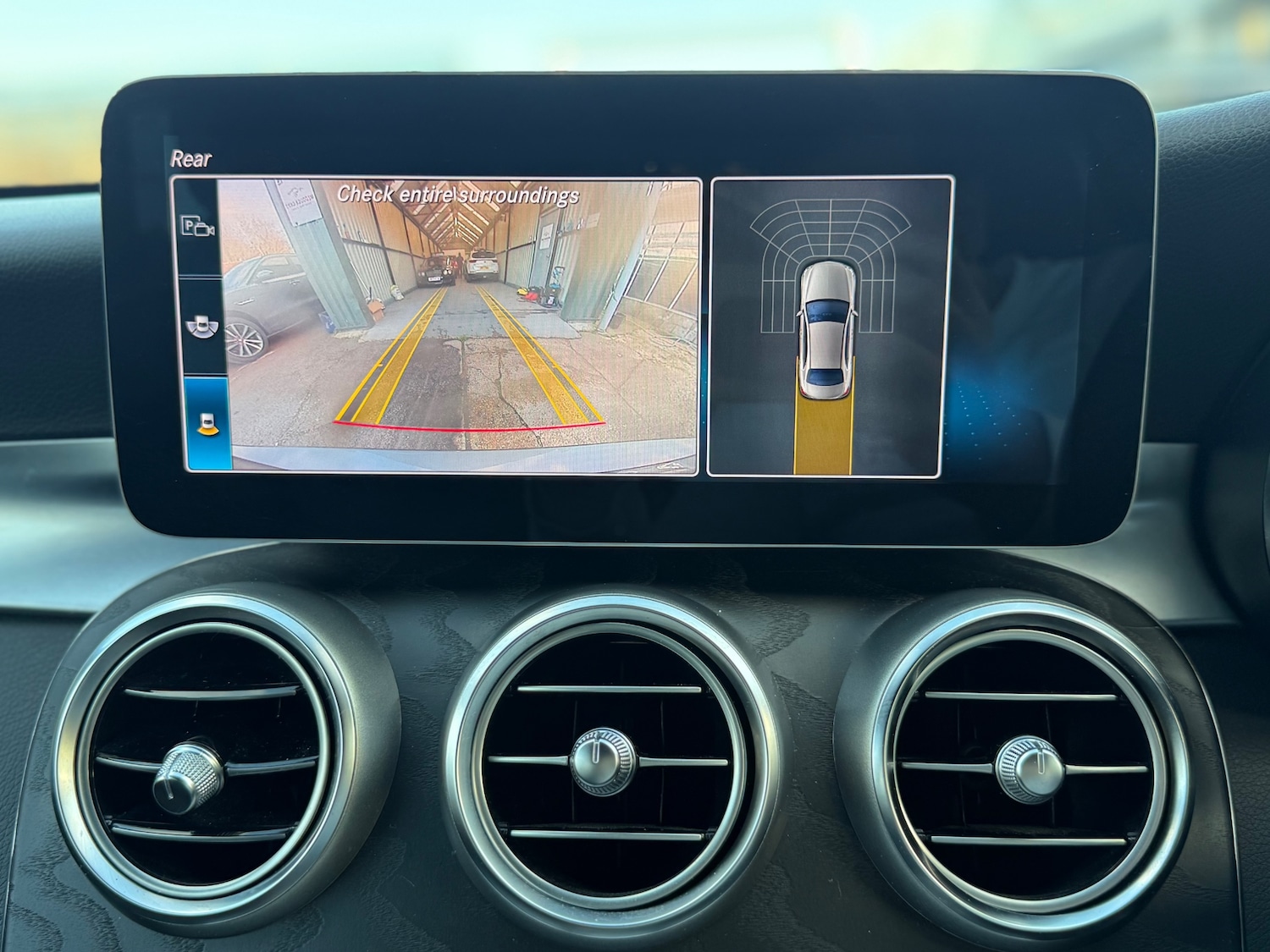 Used Mercedes-Benz C Class 2019 for sale - 76941144: Photo 23