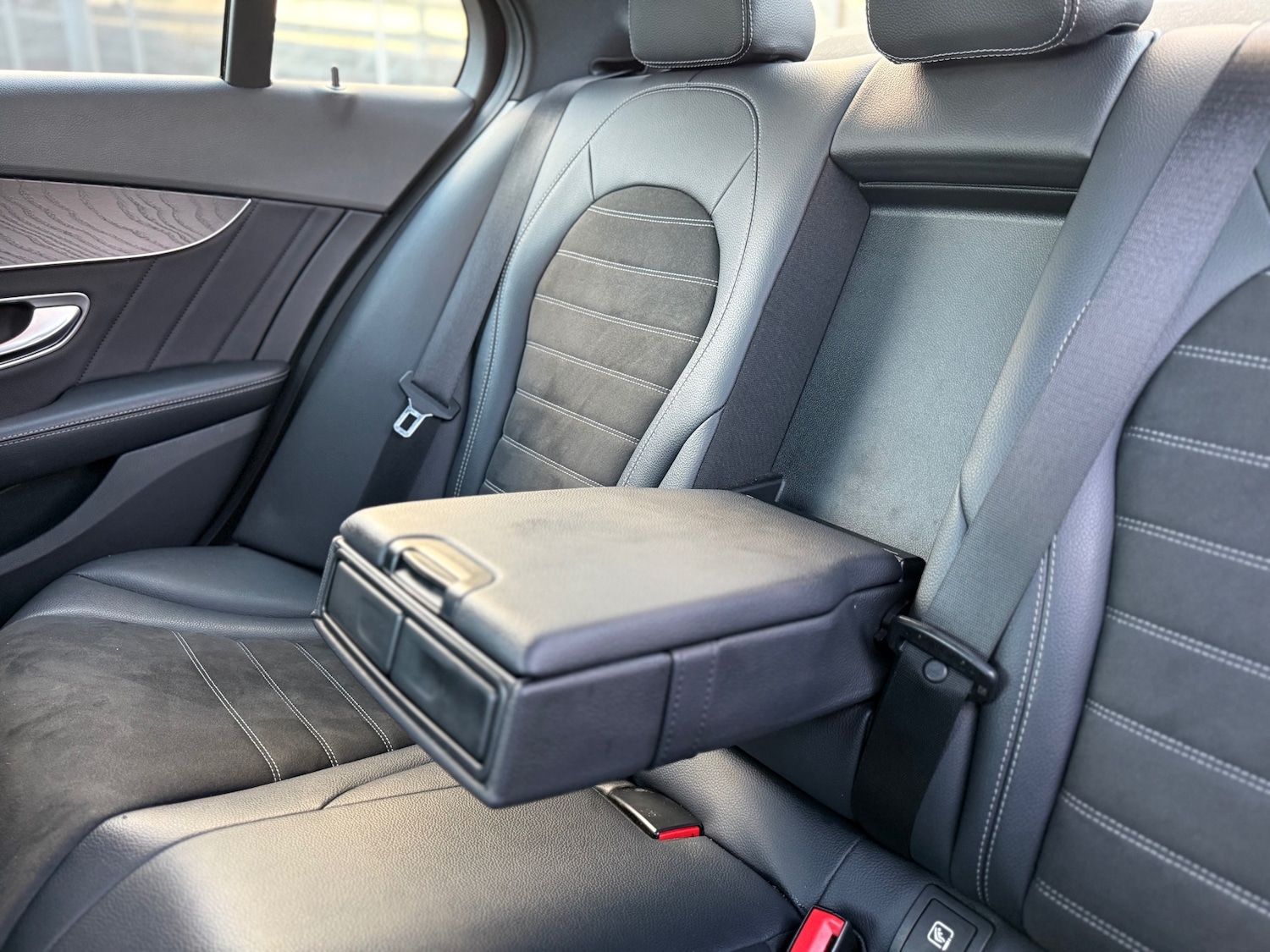 Used Mercedes-Benz C Class 2019 for sale - 76941144: Photo 40