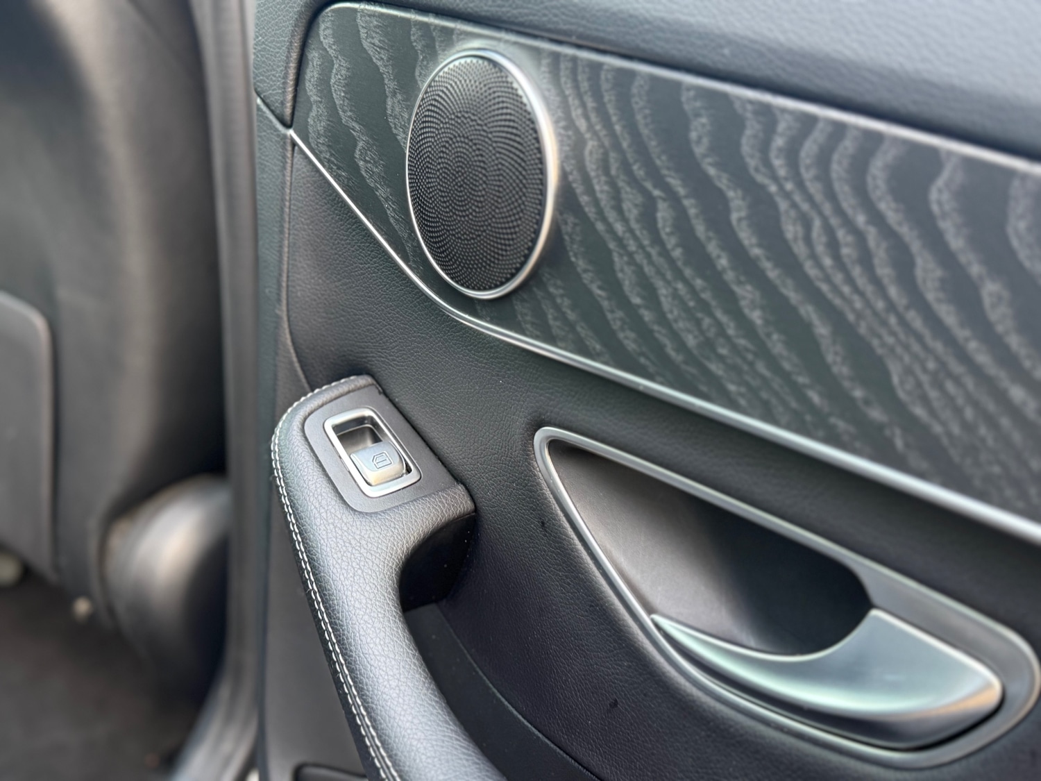 Used Mercedes-Benz C Class 2019 for sale - 76941144: Photo 42