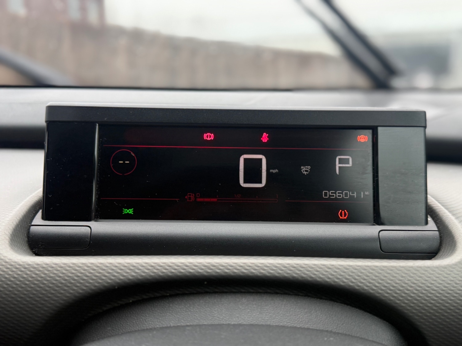 Used Citroen C4 Cactus 2018 for sale - 77423836: Photo 11