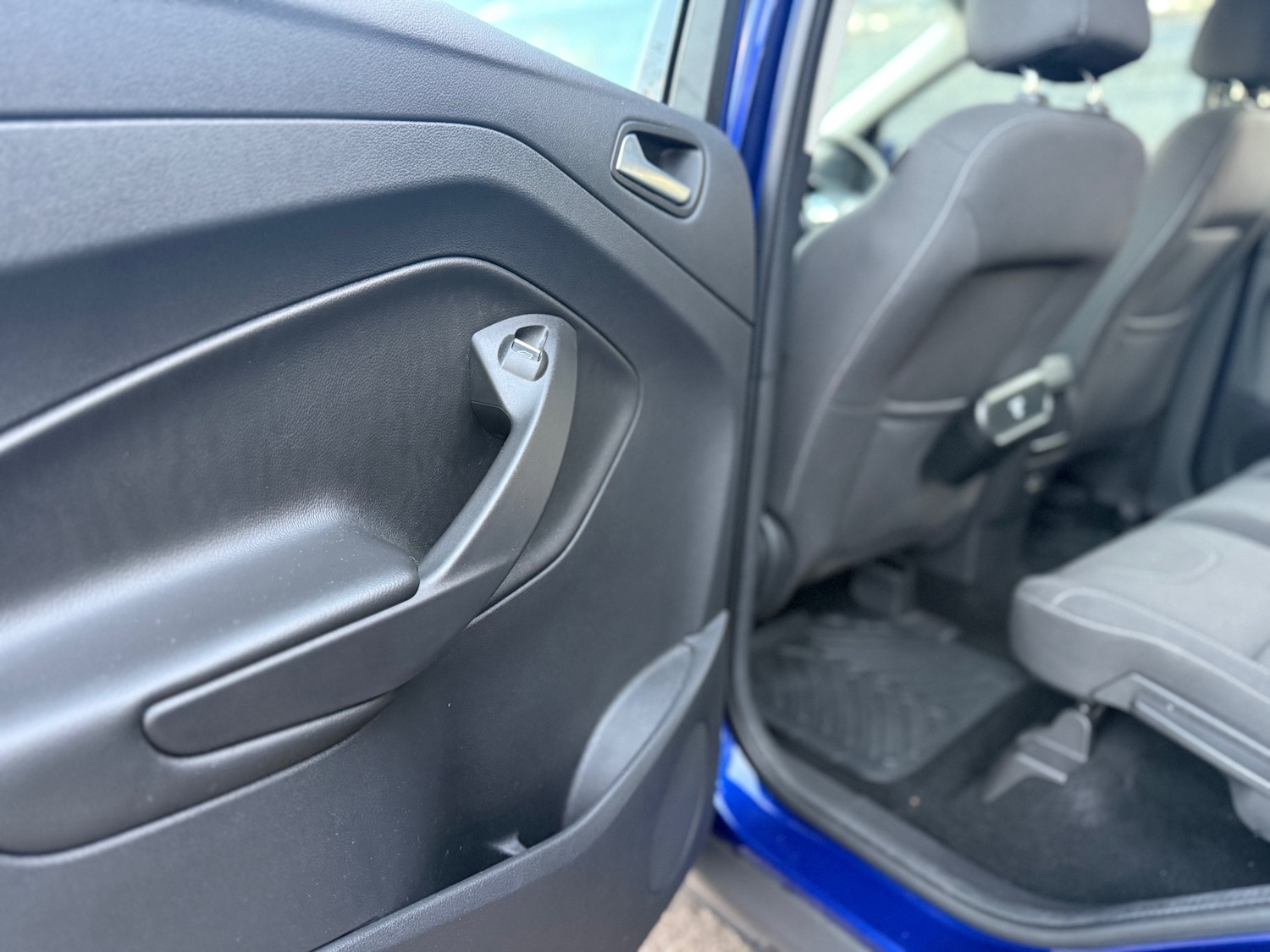 Used Ford Kuga 2016 for sale - 76445120: Photo 21