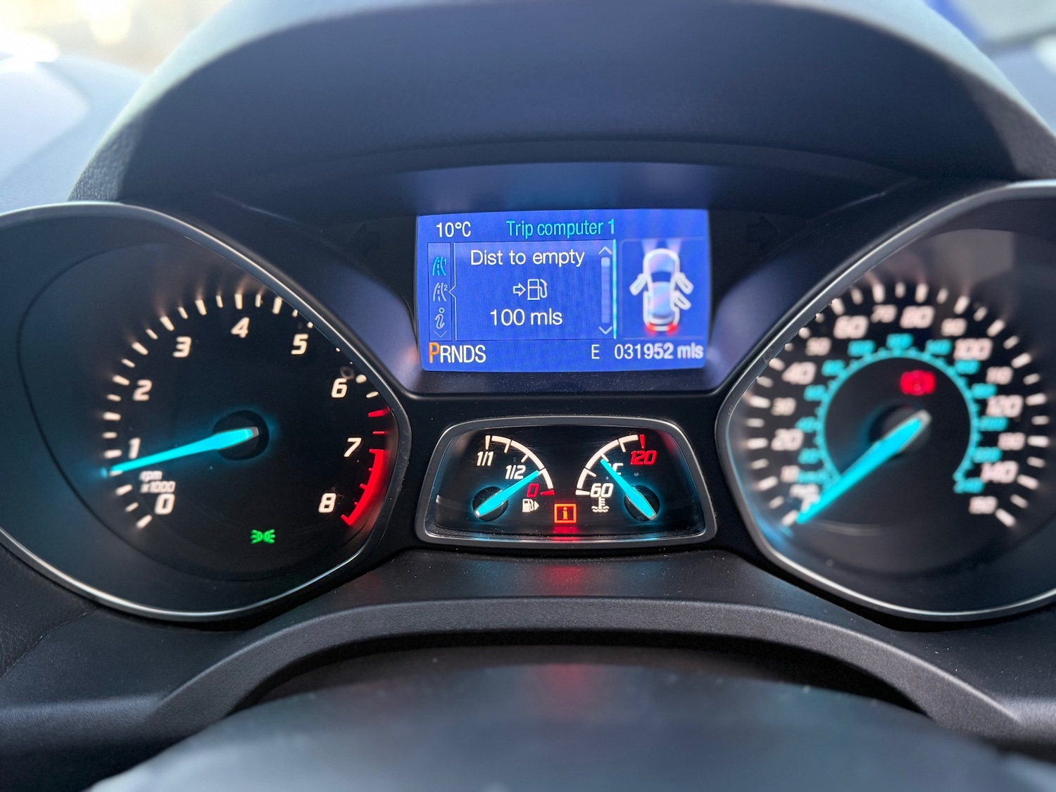 Used Ford Kuga 2016 for sale - 76445120: Photo 9