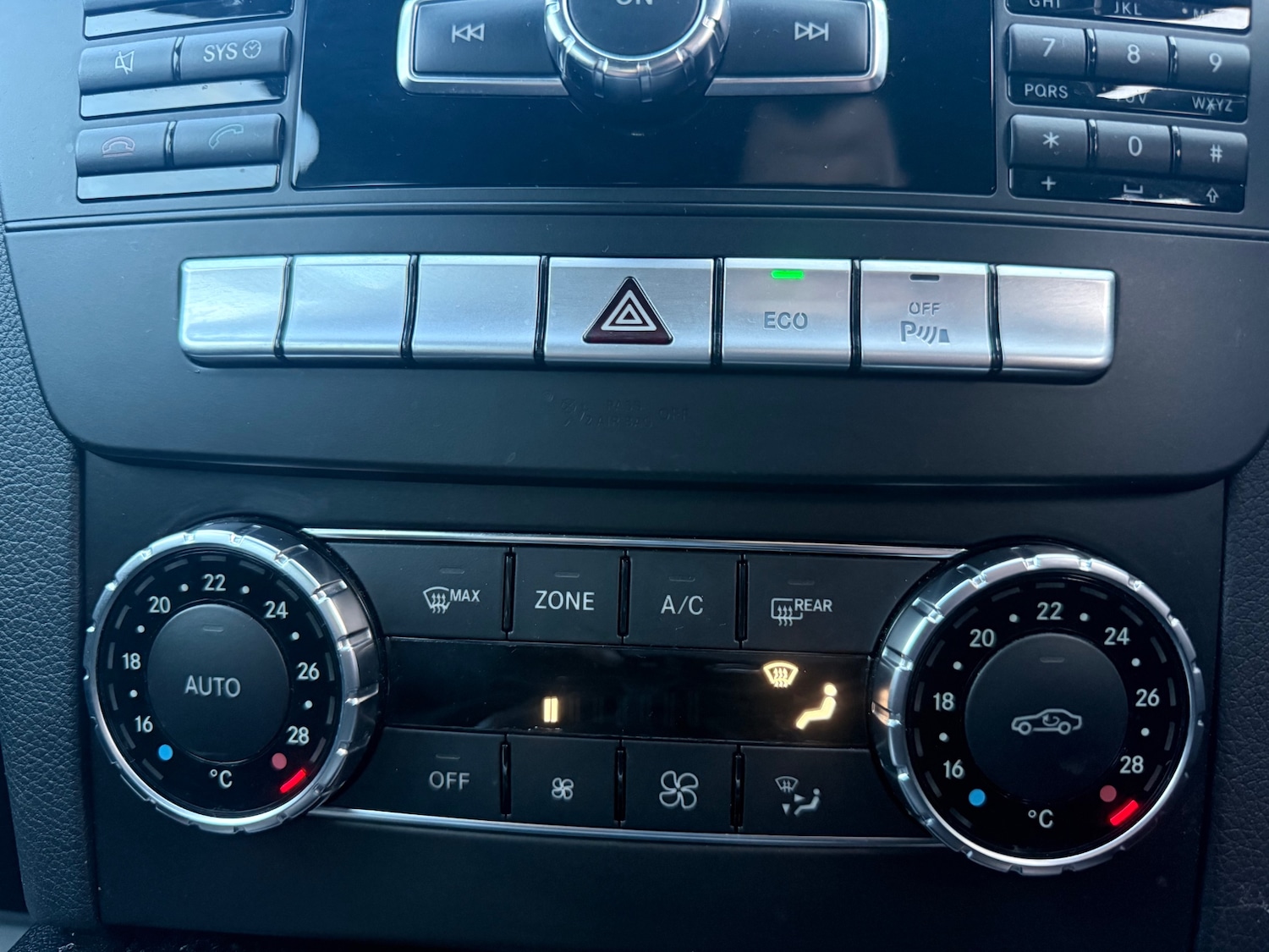 Used Mercedes-Benz C Class 2012 for sale - 77354937: Photo 23