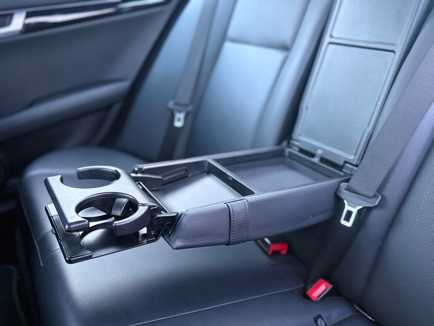 Used Mercedes-Benz C Class 2012 for sale - 77354937: Photo 43