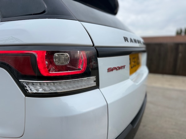 Used Land Rover Range Rover Sport 2016 for sale - 76097653: Photo 25