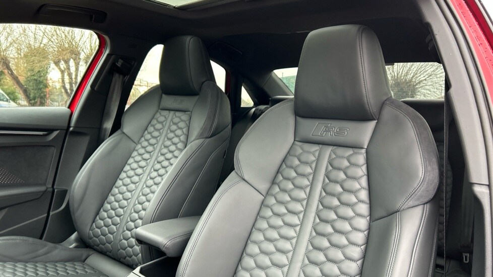 Used Audi RS3 2025 for sale - 76871126: Photo 17