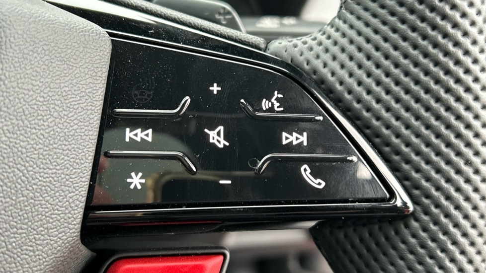 Used Audi RS3 2025 for sale - 76871126: Photo 23