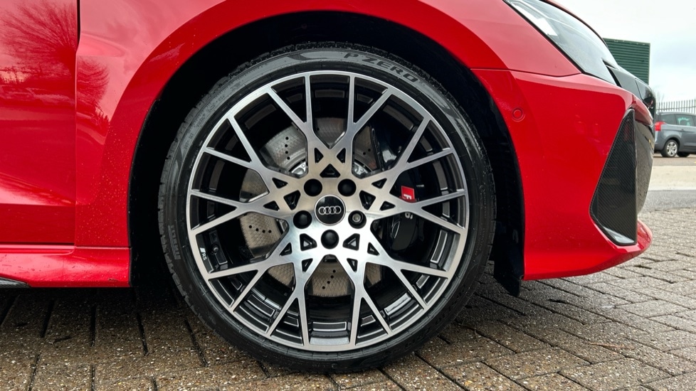 Used Audi RS3 2025 for sale - 76871126: Photo 5