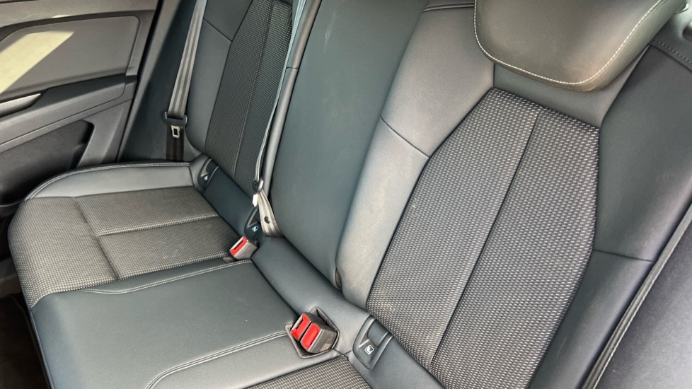 Used Audi Q4 e-tron 2022 for sale - 76168867: Photo 15