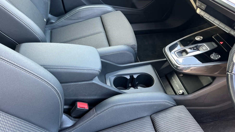 Used Audi Q4 e-tron 2022 for sale - 76168867: Photo 27