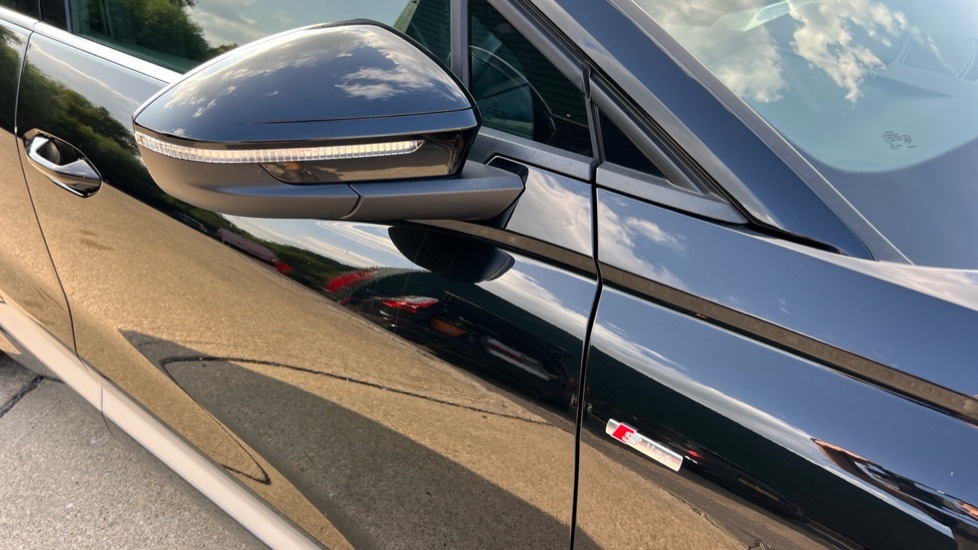 Used Audi Q4 e-tron 2022 for sale - 76168867: Photo 45