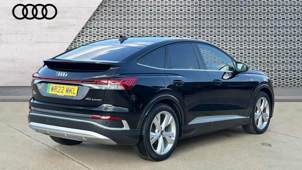 Used Audi Q4 e-tron 2022 for sale - 76168867: Photo 8