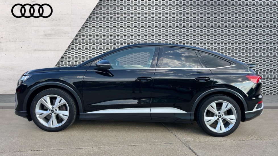 Used Audi Q4 e-tron 2022 for sale - 76168867: Photo 9