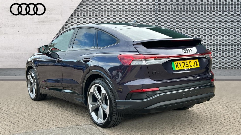 Used Audi Q4 e-tron 2025 for sale - 76921678: Photo 3