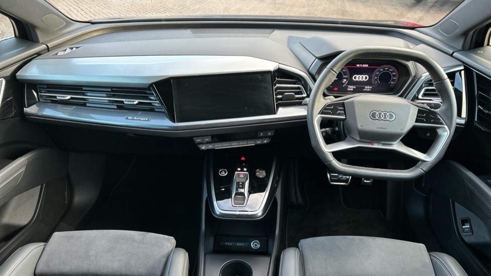 Used Audi Q4 e-tron 2024 for sale - 76873352: Photo 12