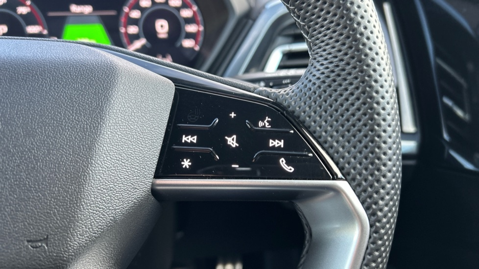 Used Audi Q4 e-tron 2024 for sale - 76873352: Photo 23