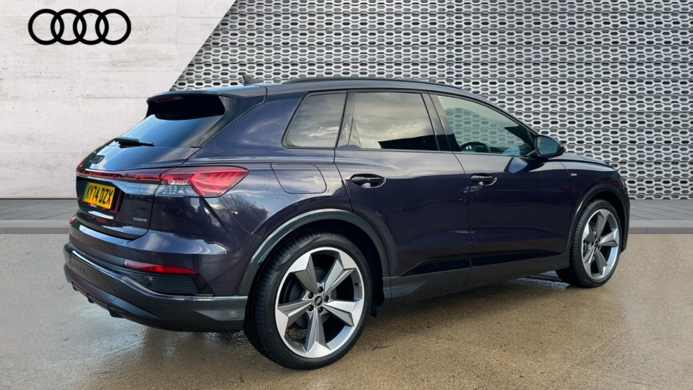 Used Audi Q4 e-tron 2024 for sale - 76873352: Photo 8