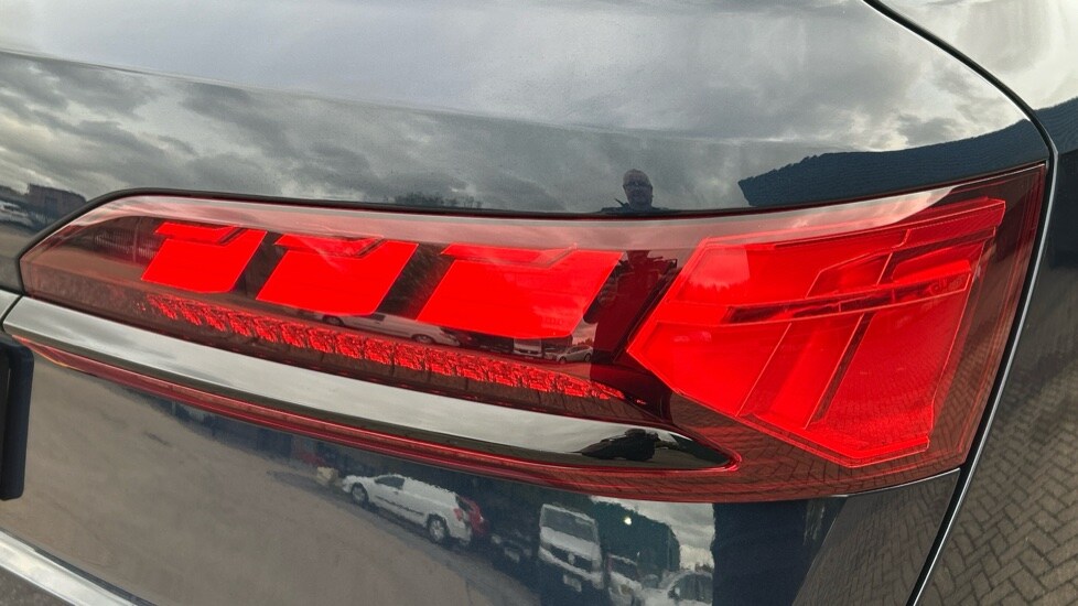 Used Audi Q7 2024 for sale - 76870184: Photo 33