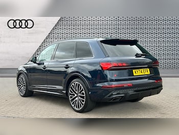 Used Audi Q7 2024 for sale - 76870184: Photo