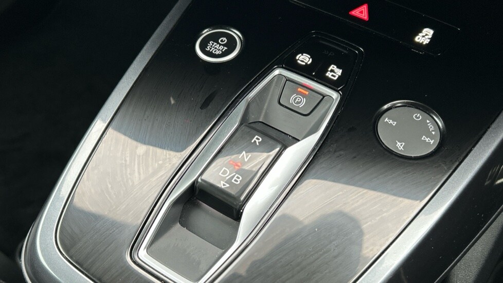 Used Audi Q4 e-tron 2024 for sale - 76428311: Photo 26