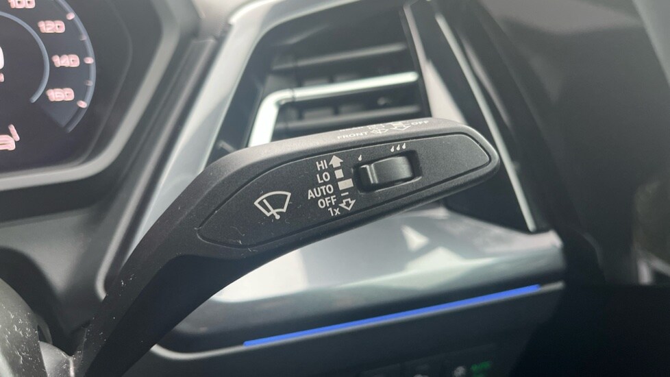 Used Audi Q4 e-tron 2023 for sale - 76475140: Photo 23