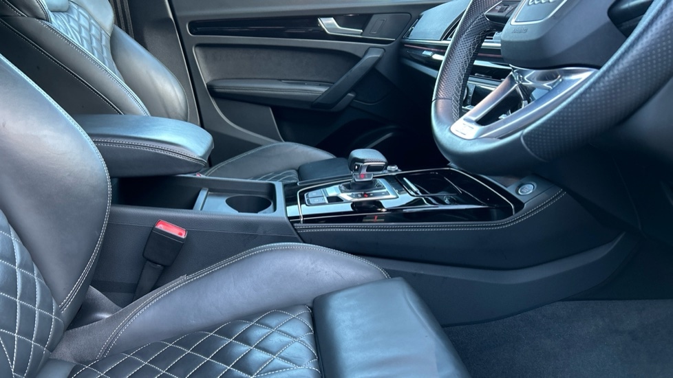 Used Audi Q5 2023 for sale - 76872152: Photo 27