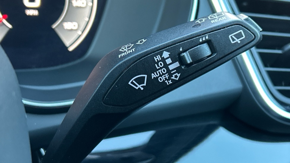 Used Audi Q5 2023 for sale - 76872152: Photo 30