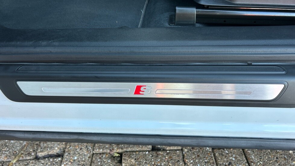 Used Audi Q5 2023 for sale - 76872152: Photo 38