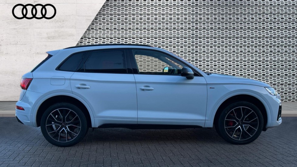 Used Audi Q5 2023 for sale - 76872152: Photo 4