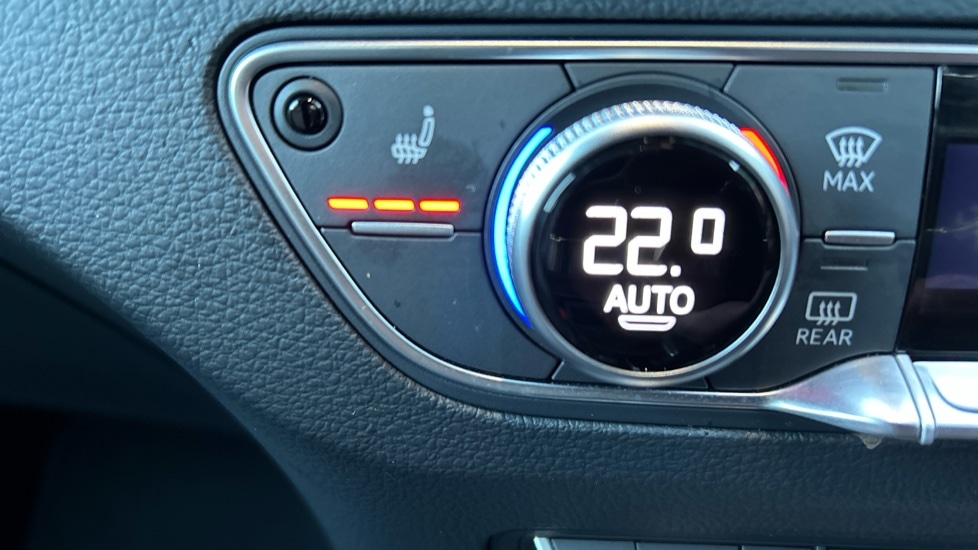 Used Audi Q5 2023 for sale - 76872152: Photo 44