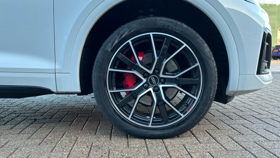 Used Audi Q5 2023 for sale - 76872152: Photo 5