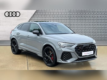 Audi - RS Q3